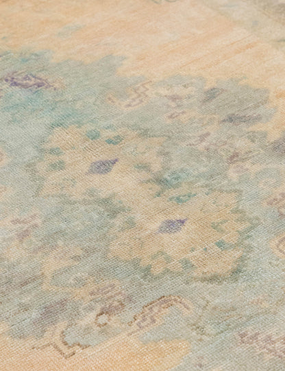 Vintage Turkish Hand-Knotted Wool Rug No. 554, 4'8" x 8'5"