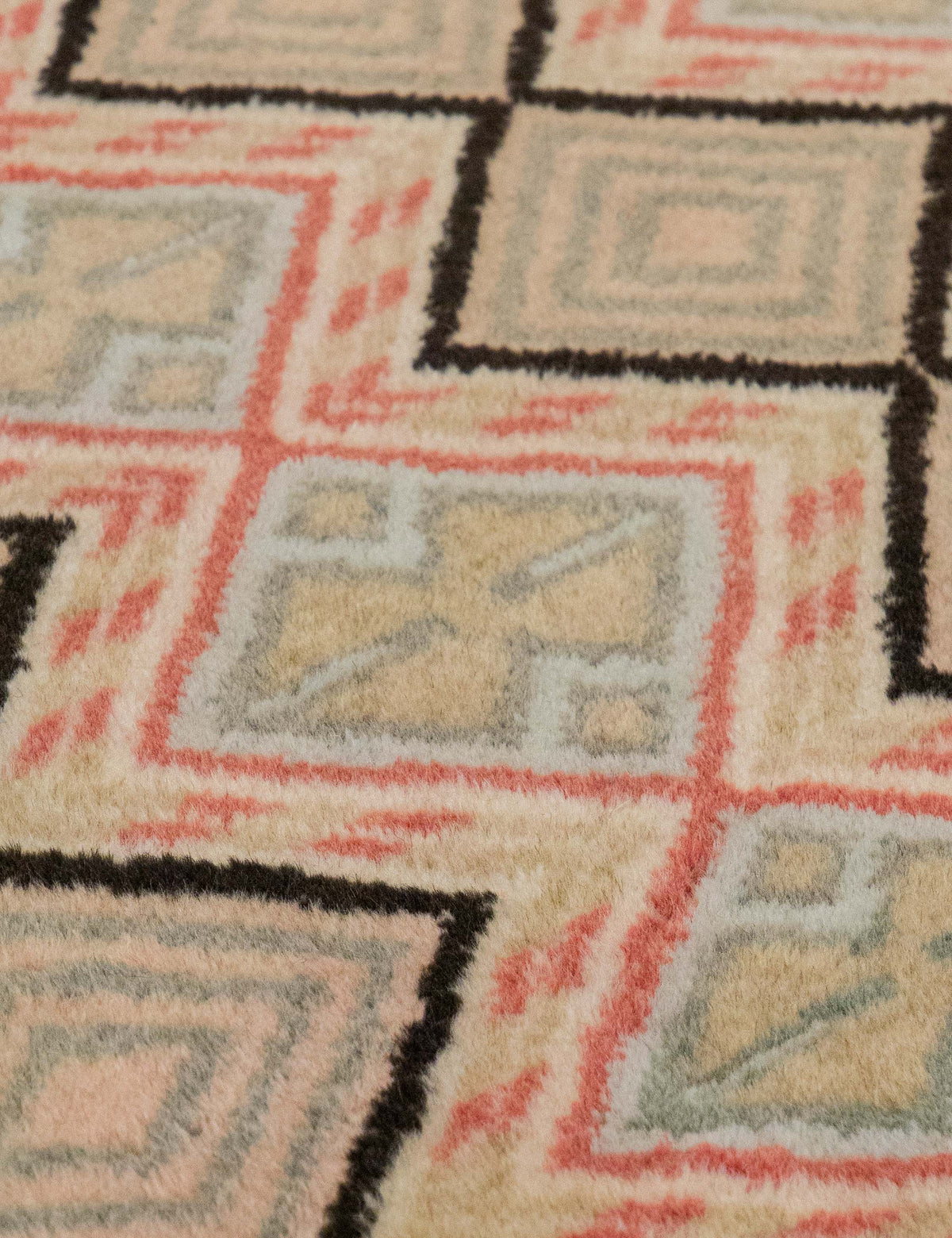 Vintage Turkish Hand-Knotted Wool Rug No. 558, 3'7" x 5'9"