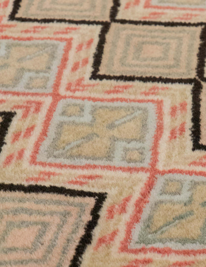Vintage Turkish Hand-Knotted Wool Rug No. 558, 3'7" x 5'9"