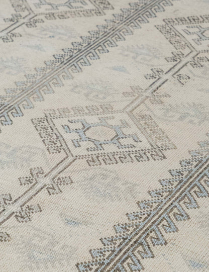 Vintage Turkish Hand-Knotted Wool Rug No. 562, 6'4" x 9'3"