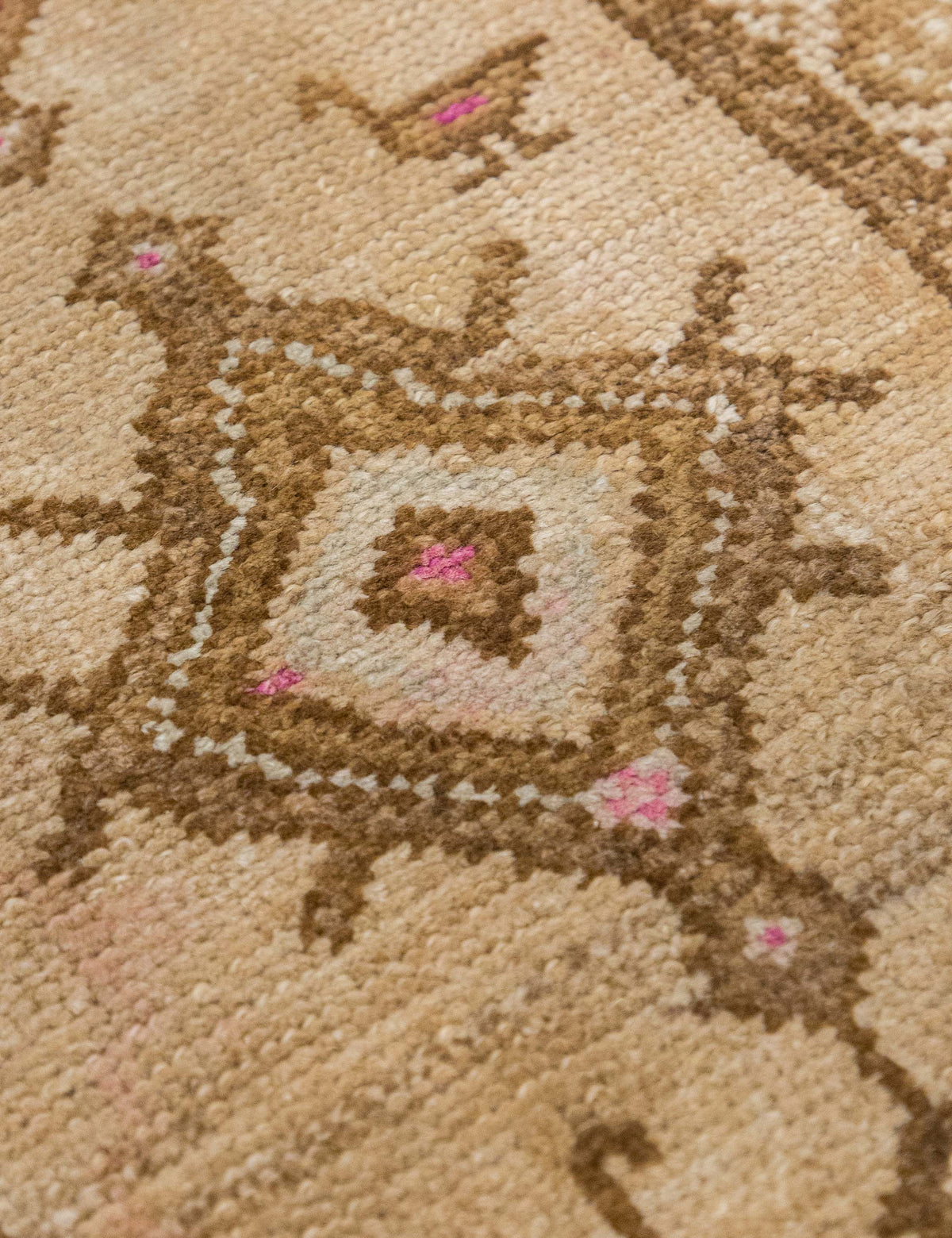 Vintage Turkish Hand-Knotted Wool Mini Rug No. 311, 1'5" x 3'2"