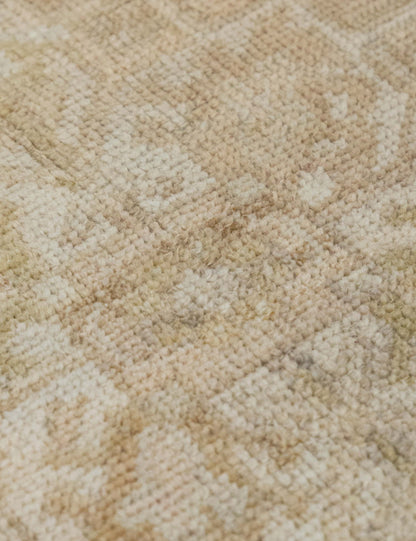 Vintage Turkish Hand-Knotted Wool Mini Rug No. 324, 1'4" x 2'4"