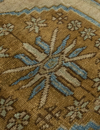 Vintage Turkish Hand-Knotted Wool Mini Rug No. 333, 1'4" x 2'9"