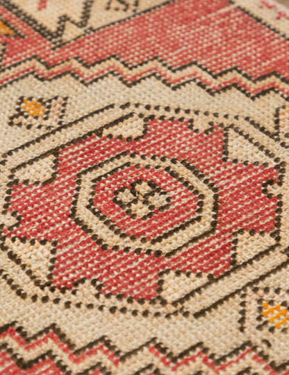 Vintage Turkish Hand-Knotted Wool Mini Rug No. 350, 1'6" x 3'