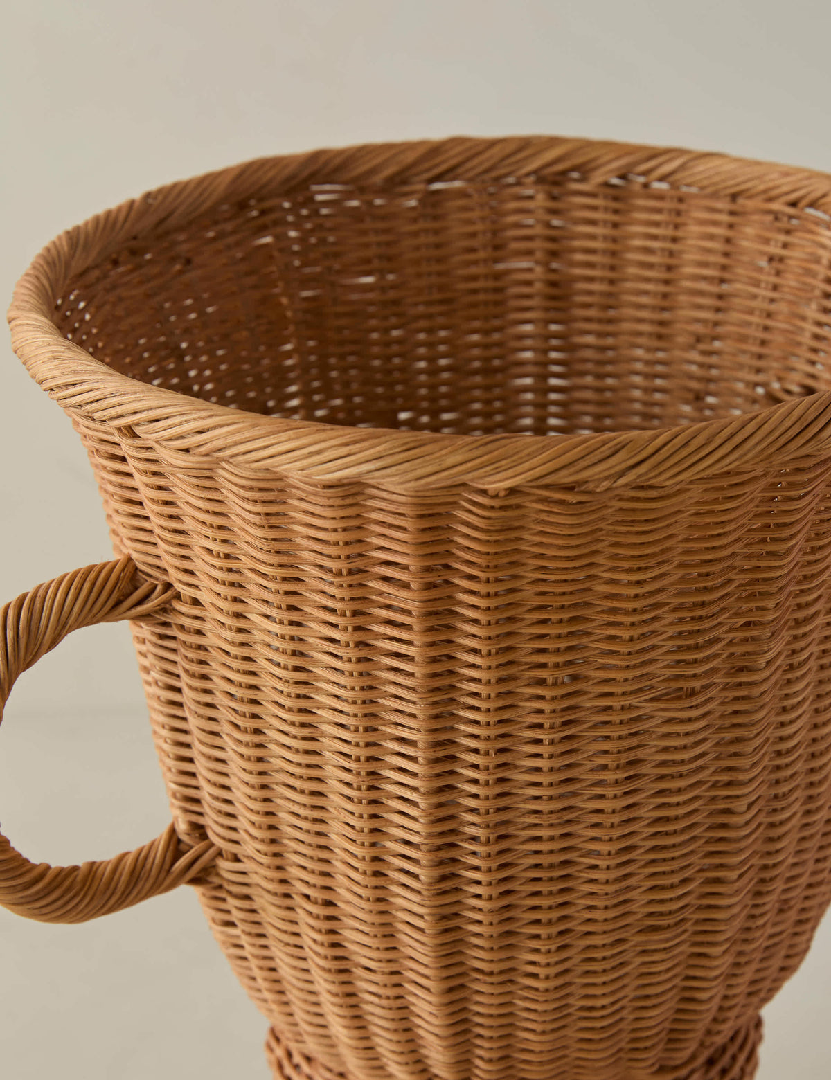 Alcot Rattan Compote
