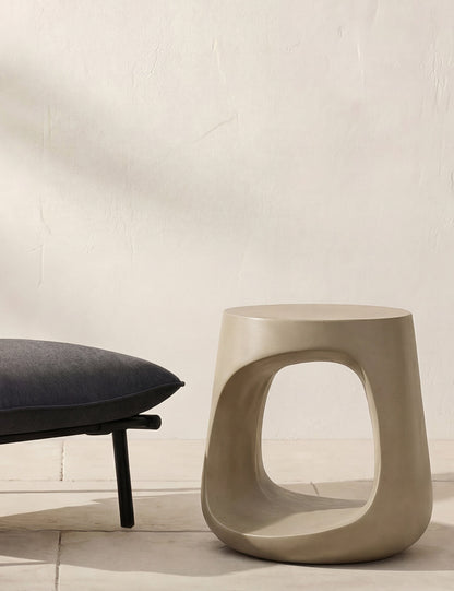 Sowa Indoor / Outdoor Side Table