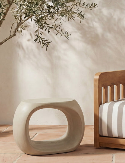 Sowa Indoor / Outdoor Stool