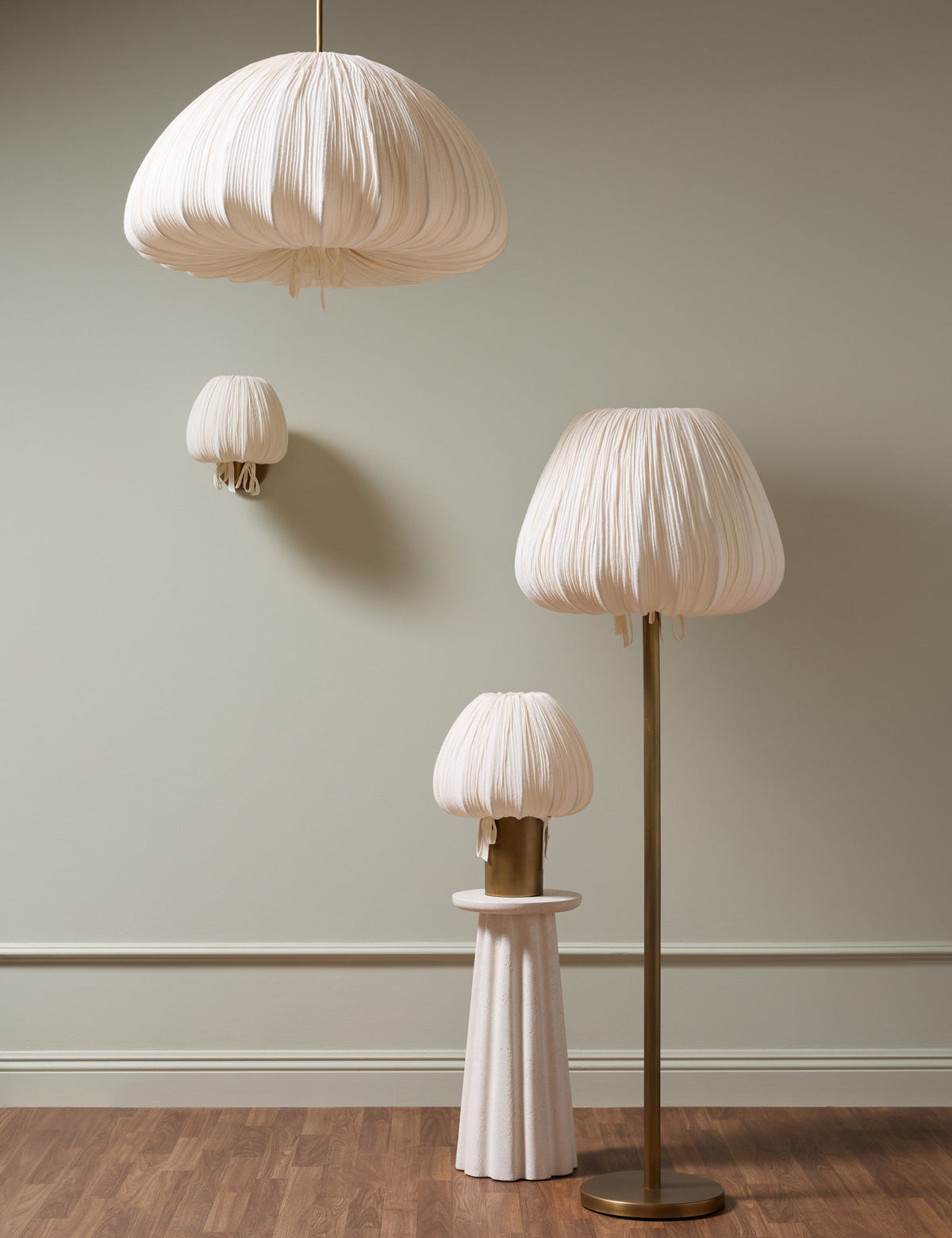 Camas Sconce