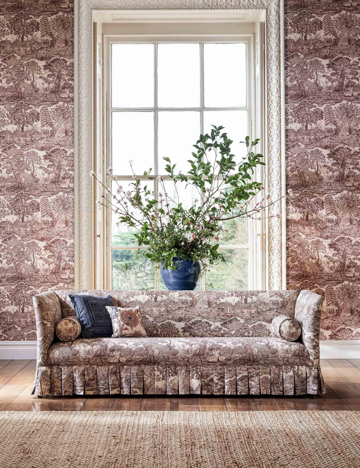 Highgrove Toile Wallpaper by Sanderson