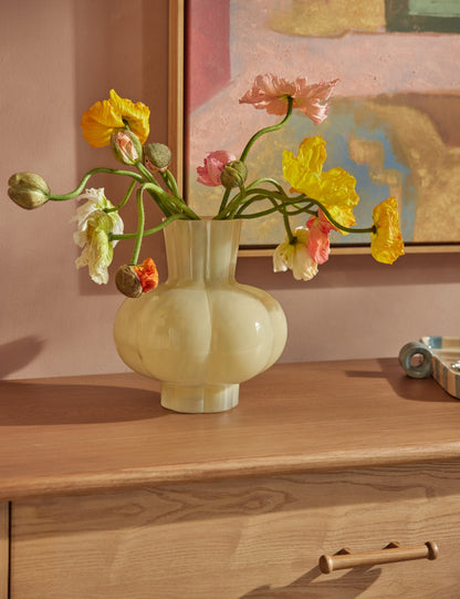 Moya Vase