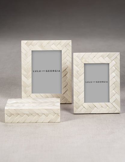 Netta Picture Frame