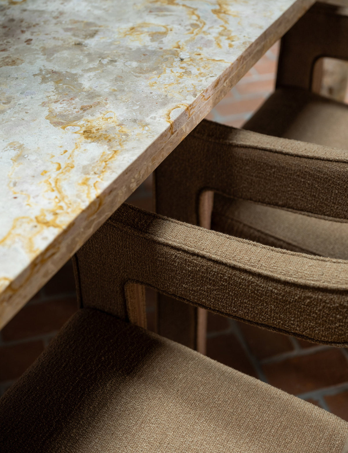 Cato Dining Table