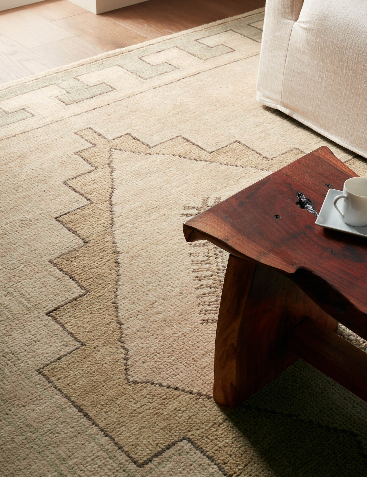 Silo Hand-Knotted Wool Rug