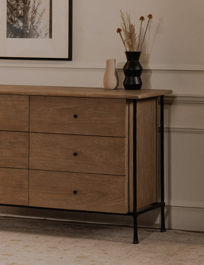 Adley Dresser