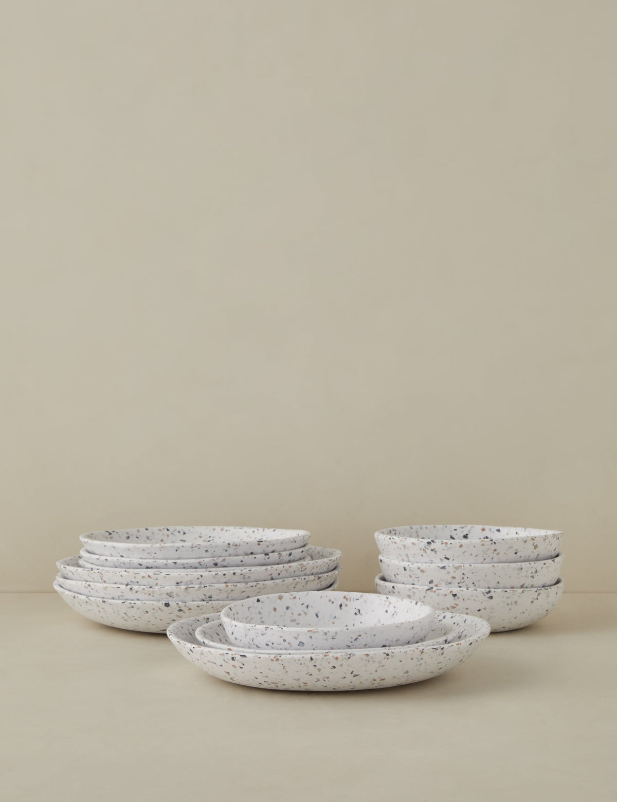 Madelle Recycled Melamine Dinnerware (12-Piece Set)