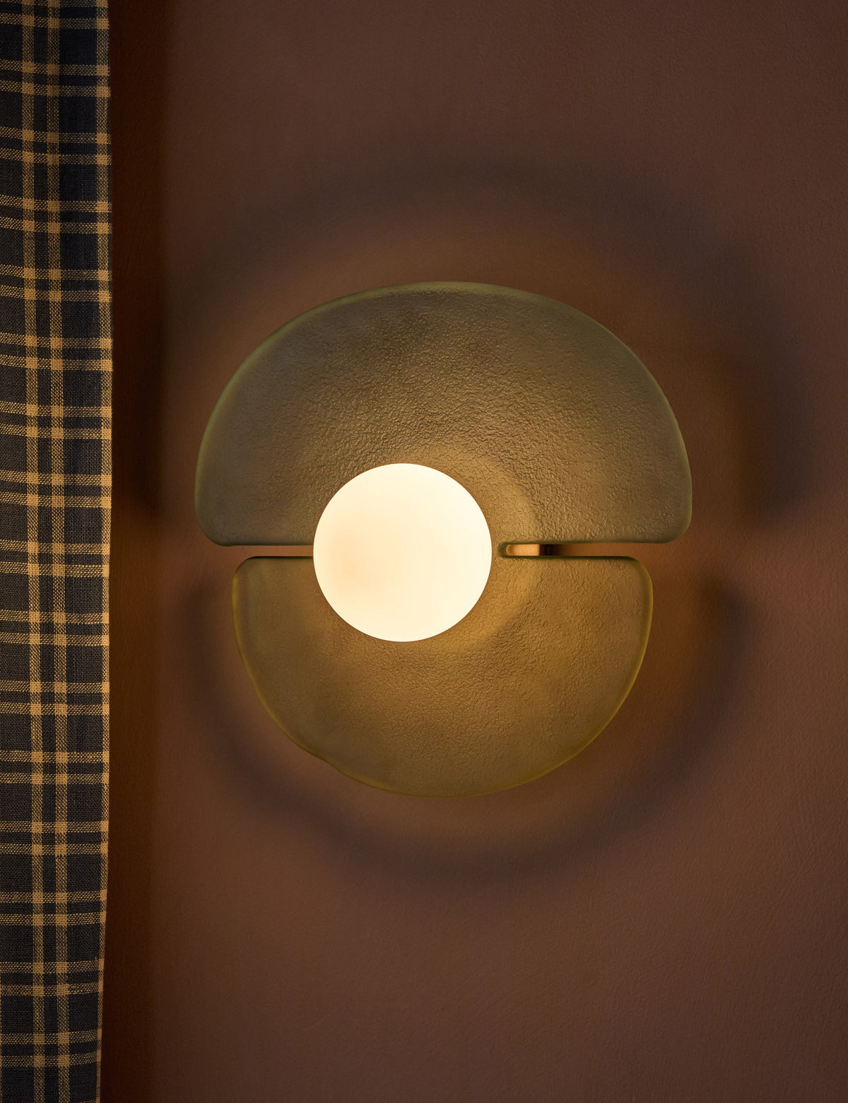 Moody Sconce