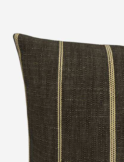 Madlen Pillow