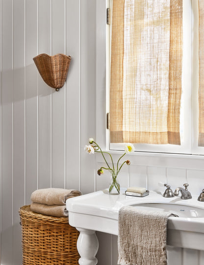 Oda Sconce