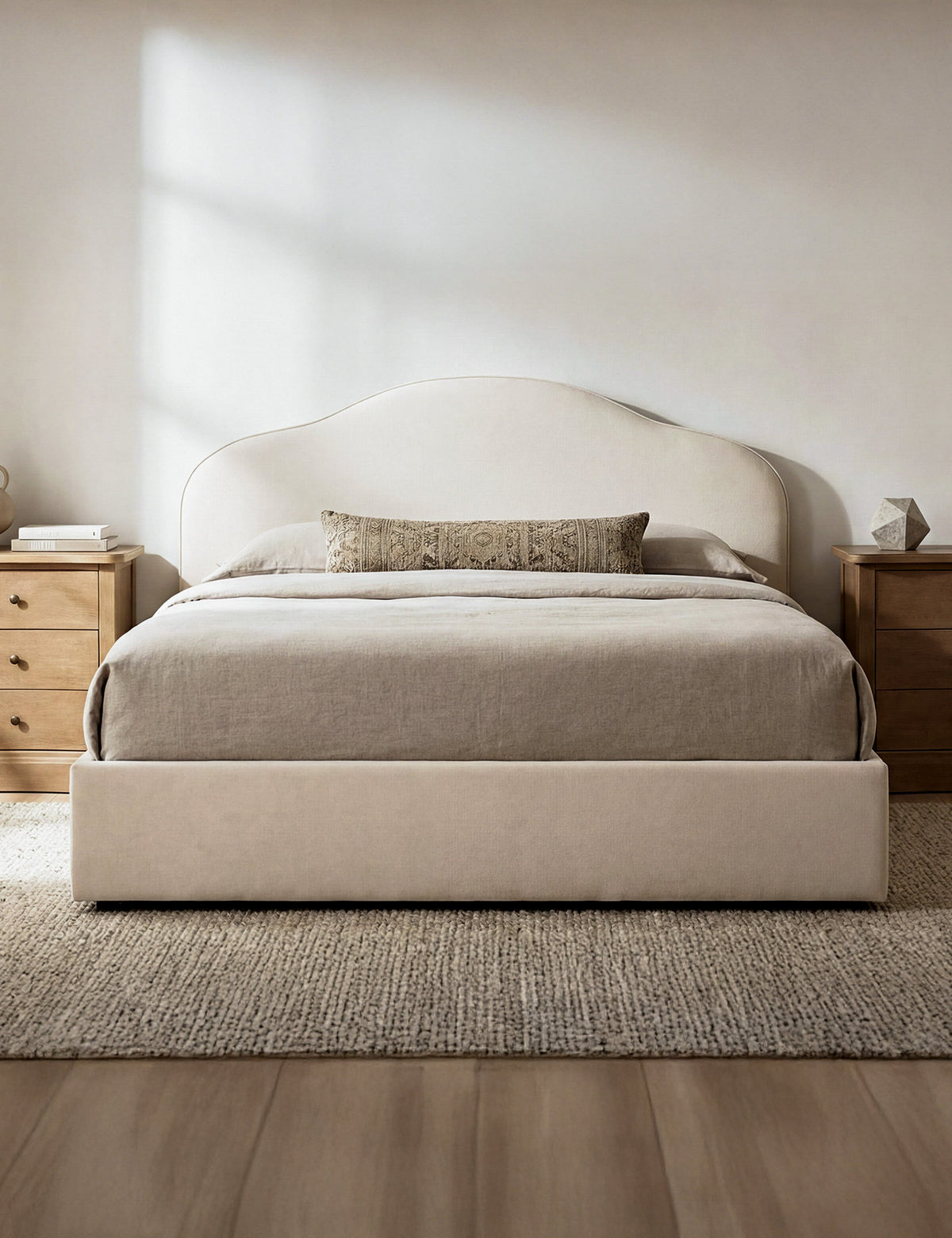 Shara Storage Bed