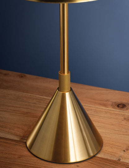 Brasseur Cordless Table Lamp