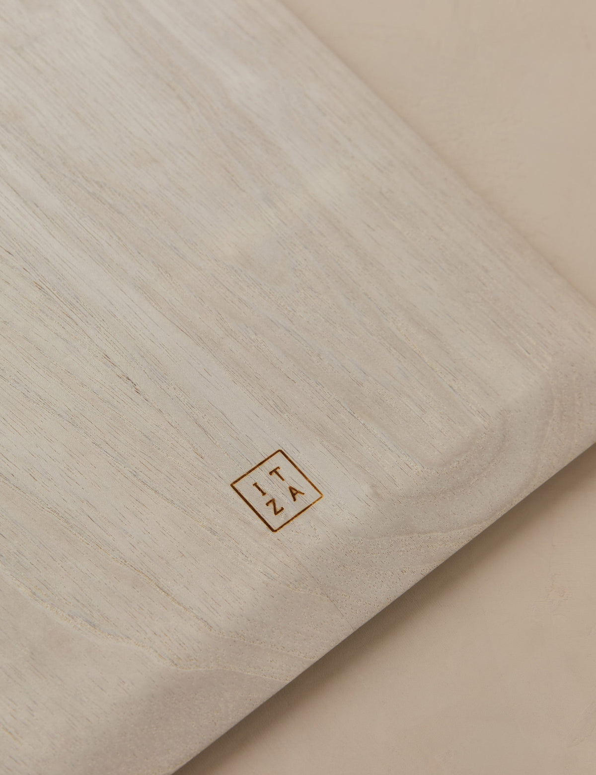 Wood Serving Board by Itza Wood