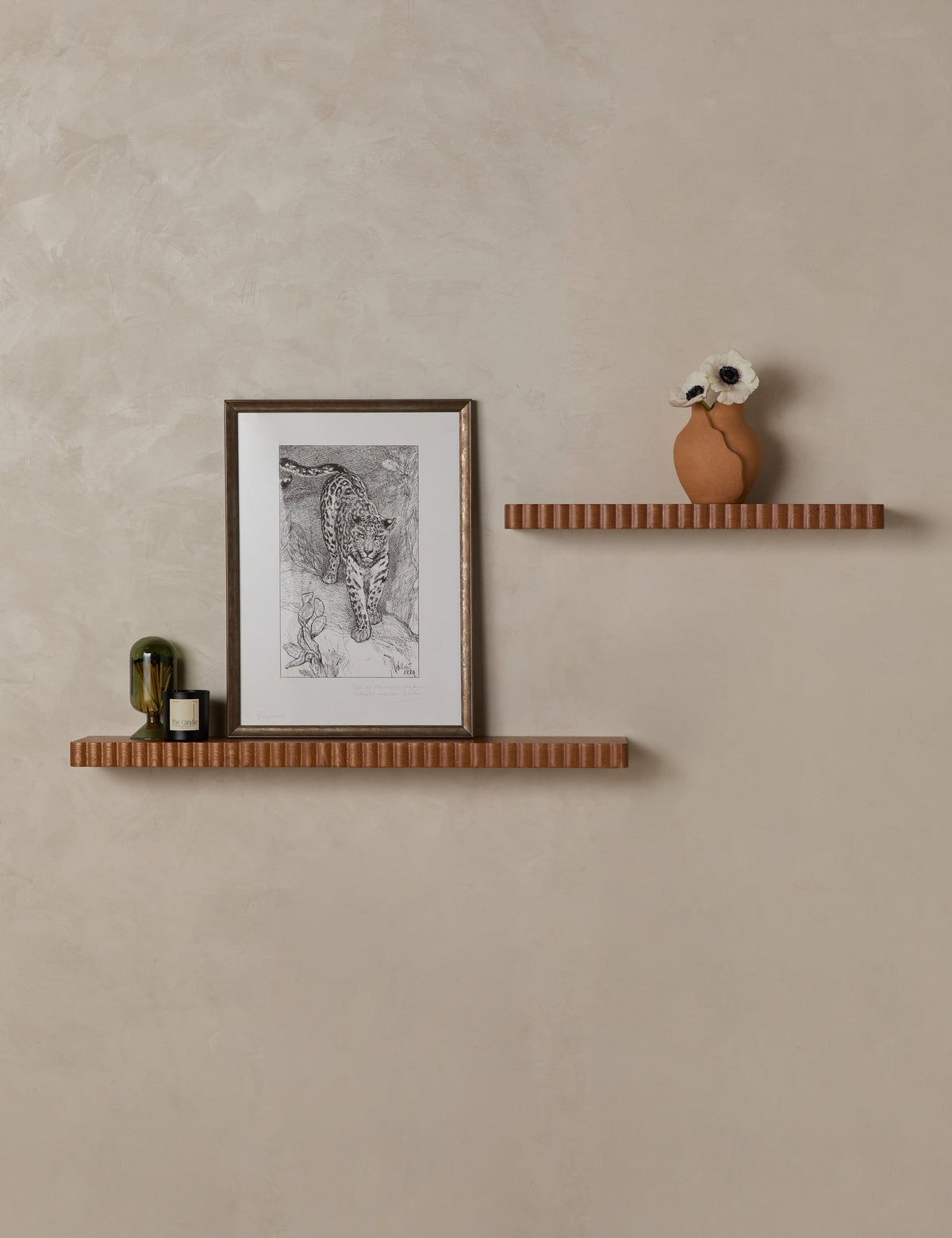 Suela Shelf