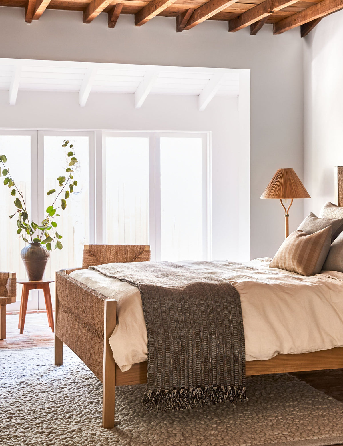 Maritza Platform Bed