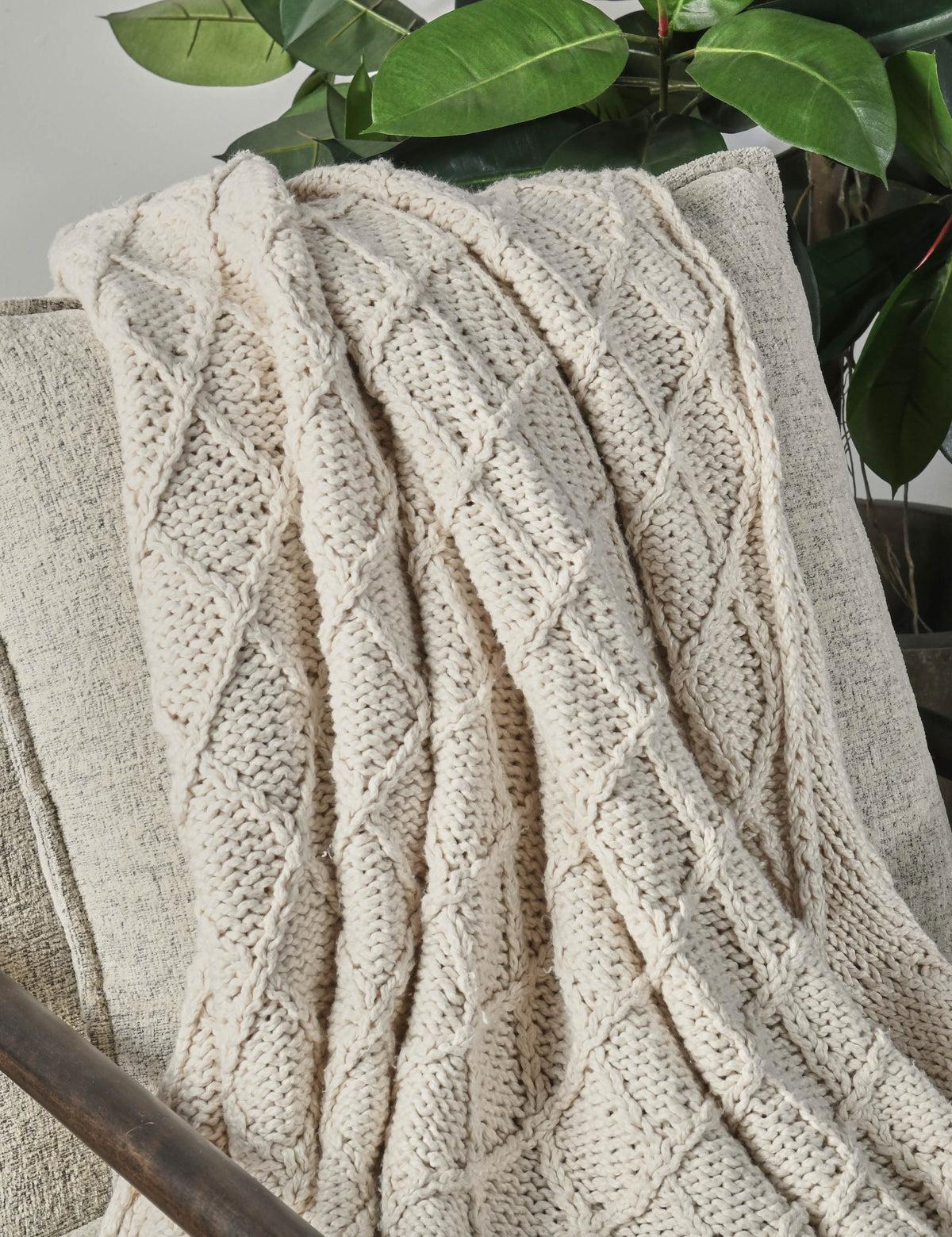 Russi Throw