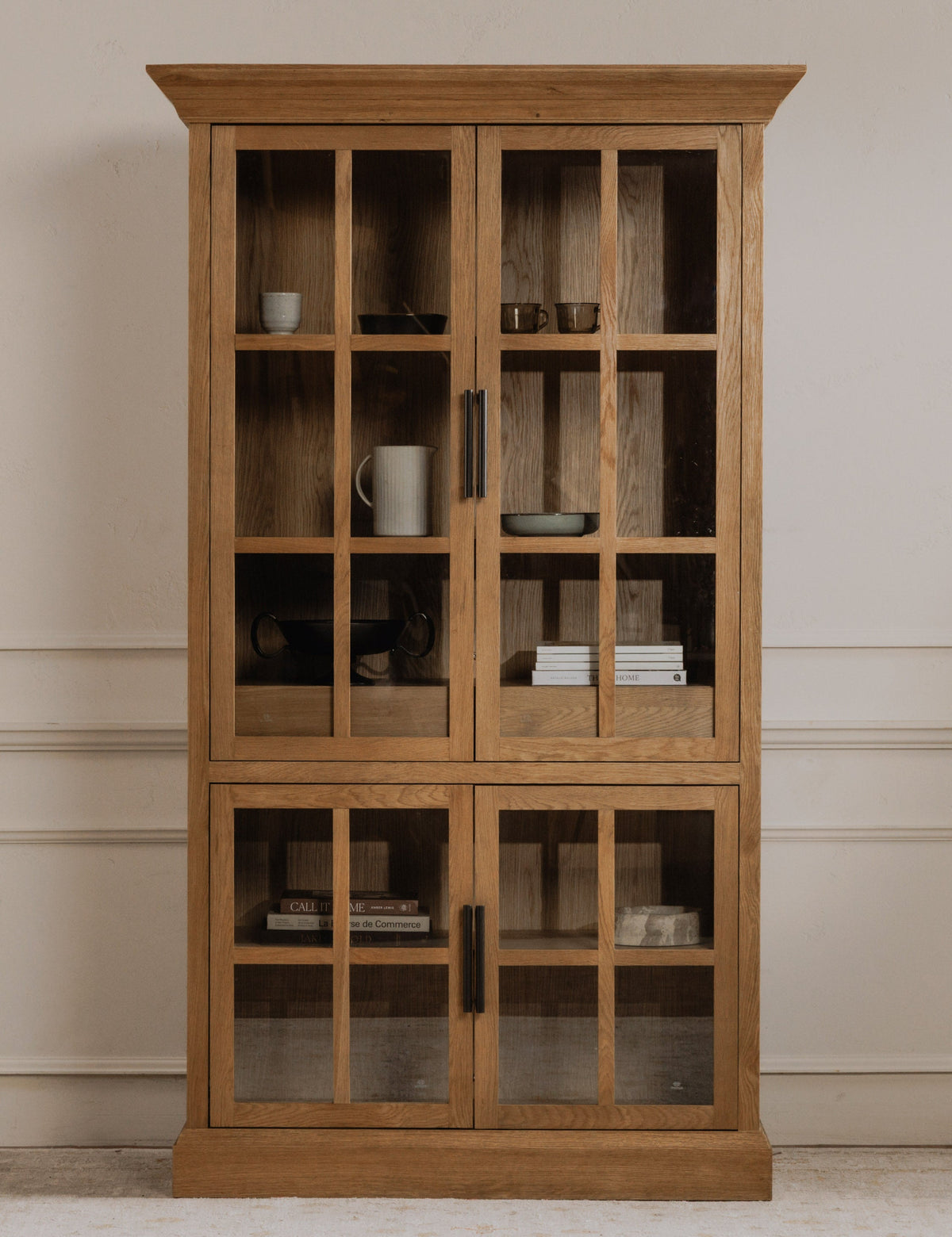 Santos Curio Cabinet