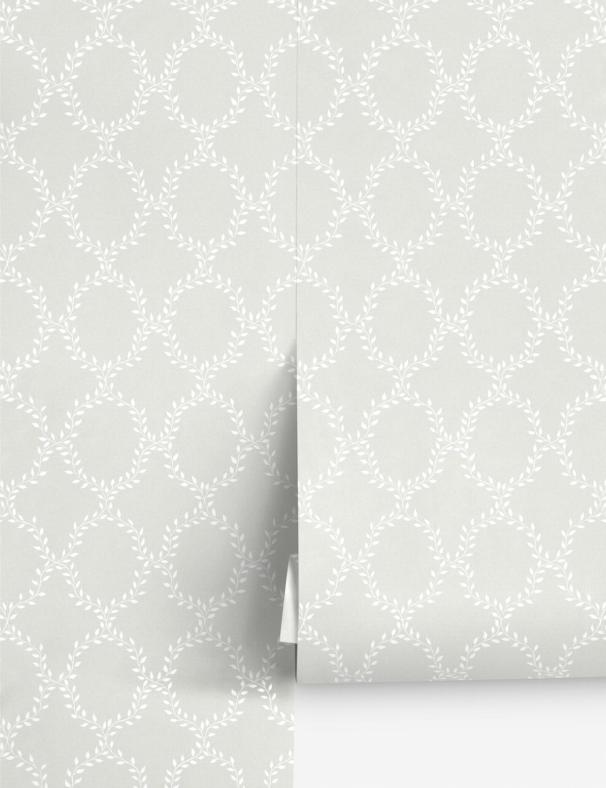 Wilma Wallpaper by Scalamandre