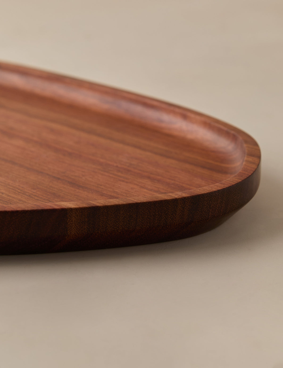 Wood Leaf Tray by Itza Wood