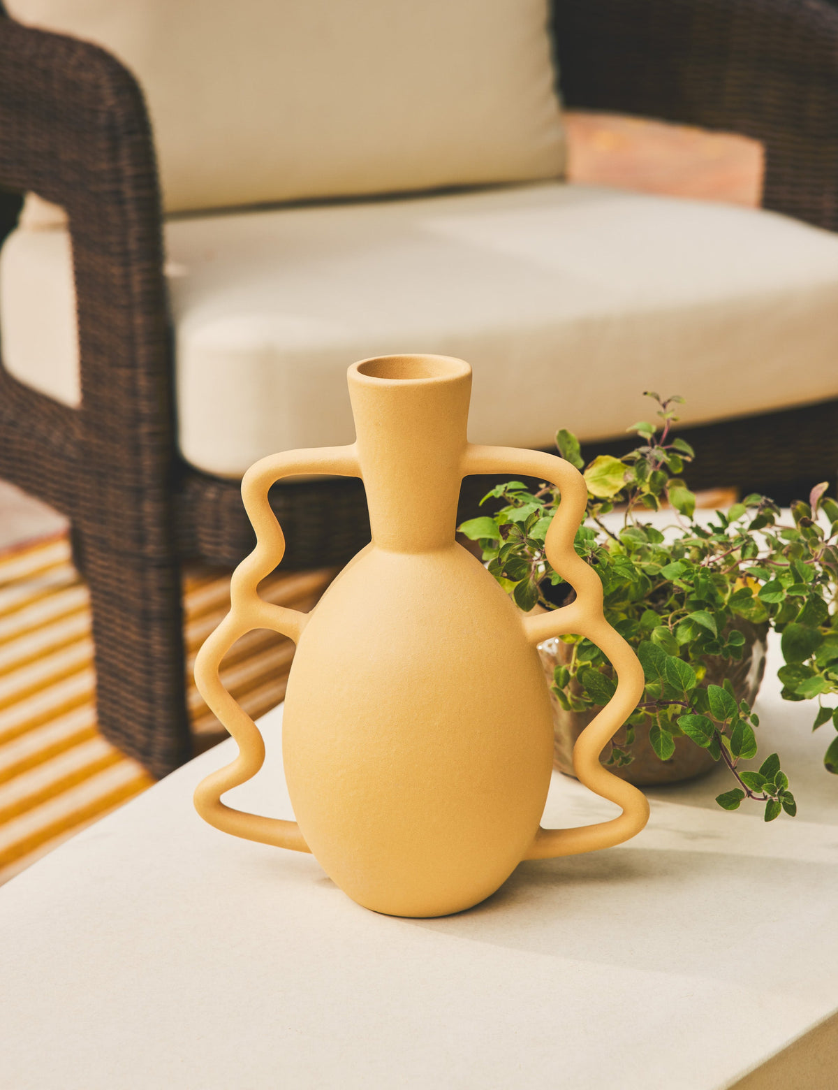 Zayden Vase