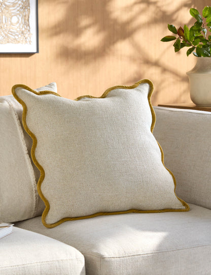Plaza Pillow