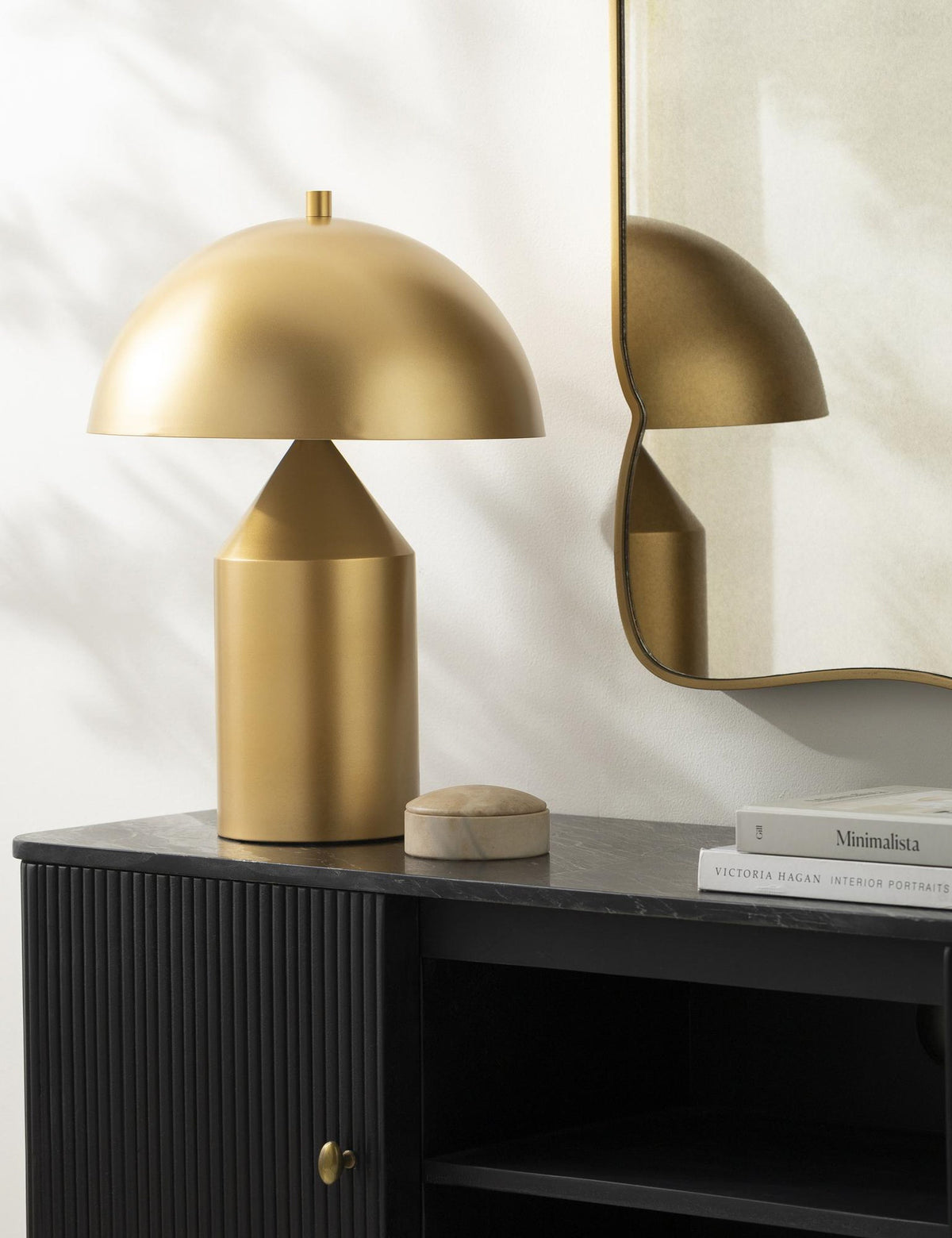Ezri Table Lamp