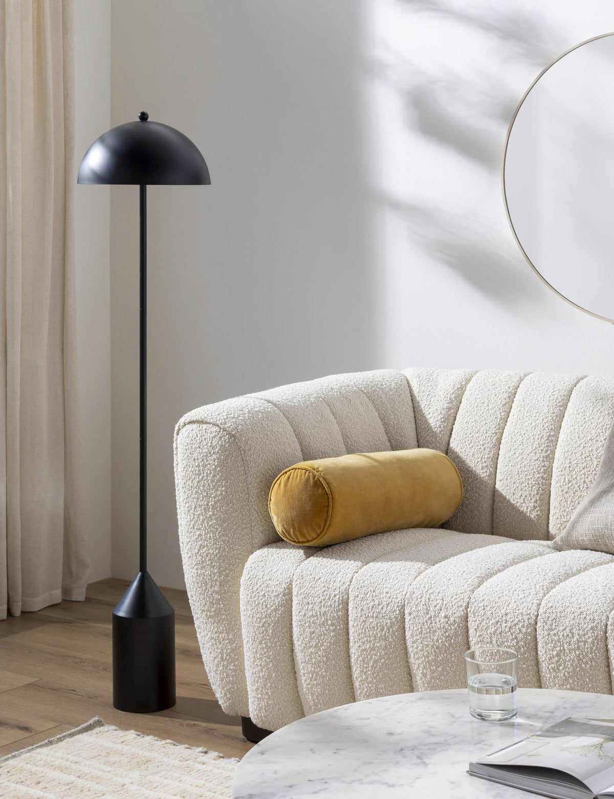 Ezri Floor Lamp