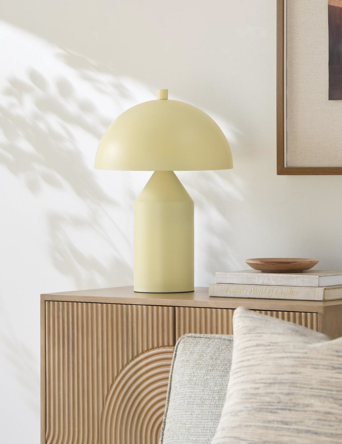 Ezri Table Lamp