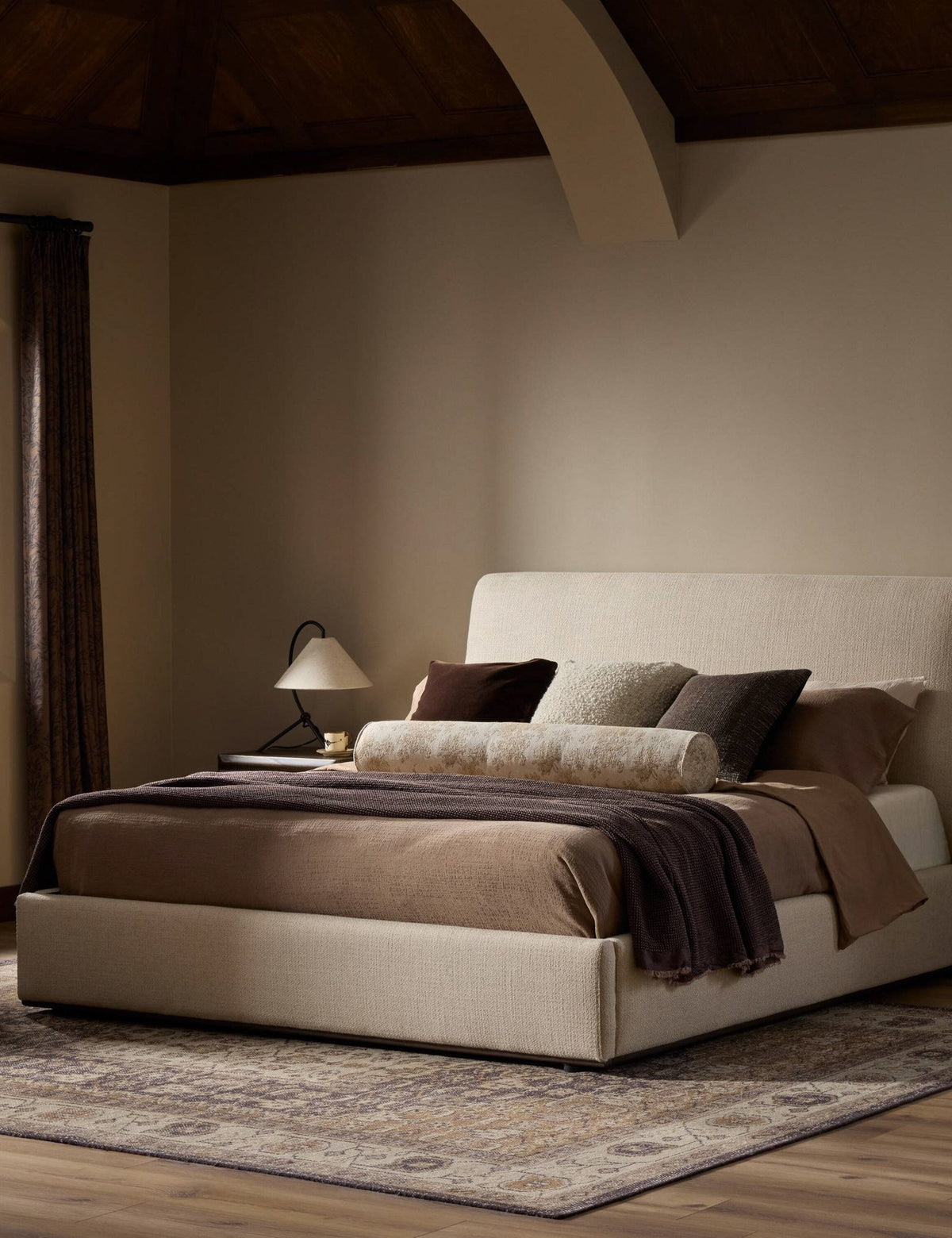 Shirin Platform Bed