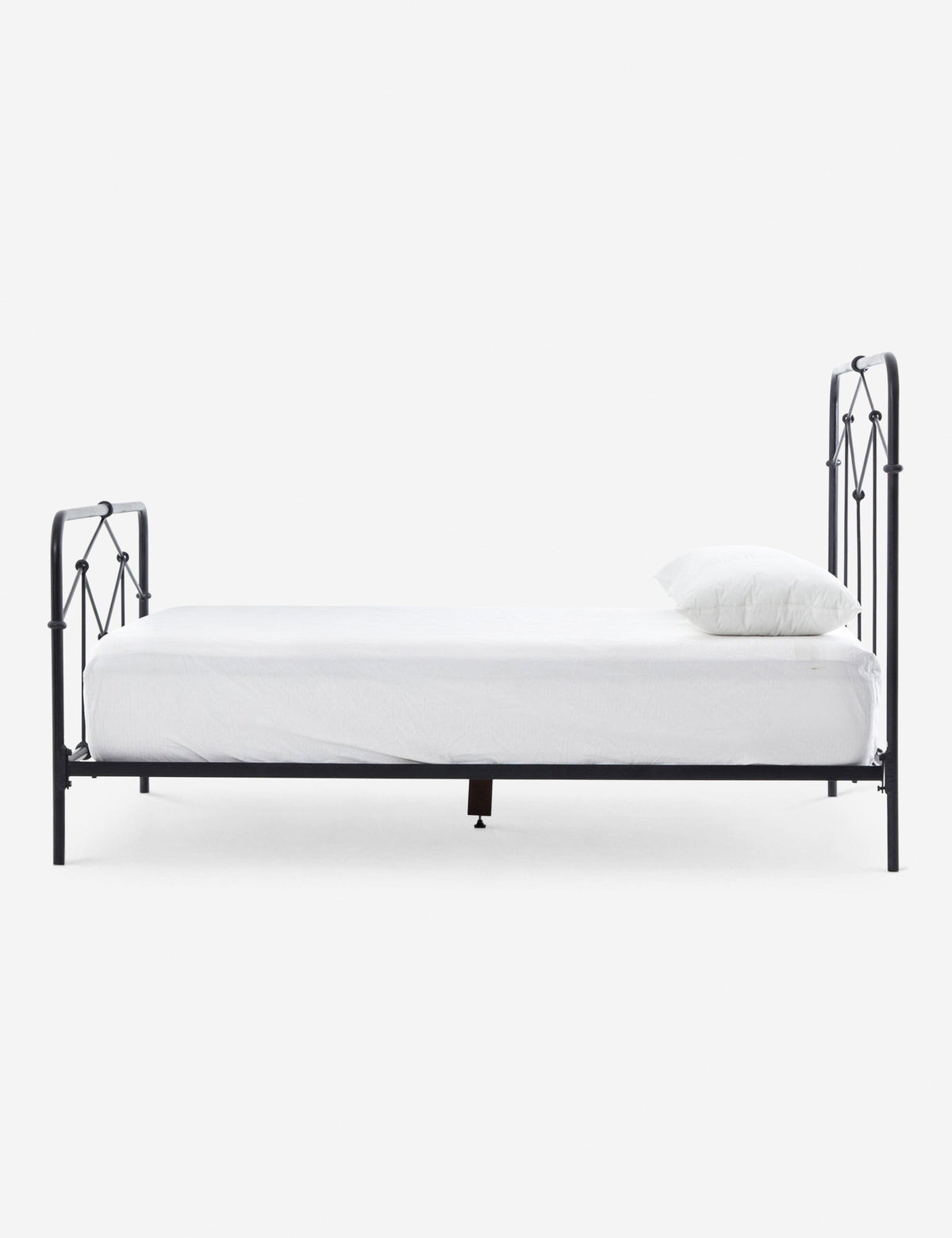 Maddie Bed