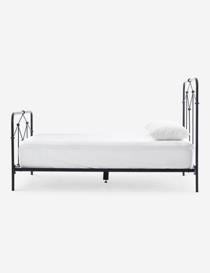 Maddie Bed