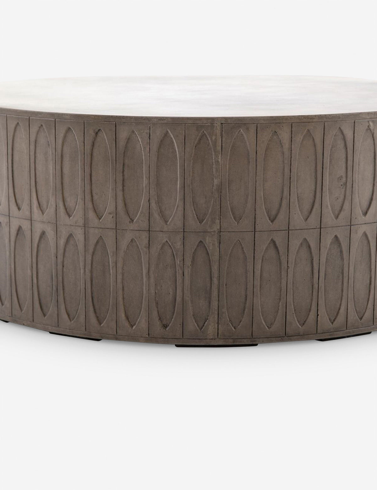 Mal Indoor / Outdoor Round Coffee Table