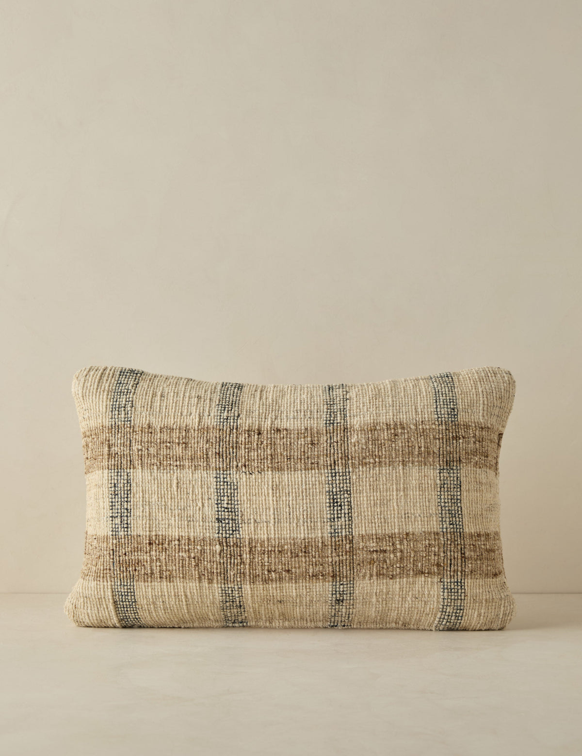 Messer Pillow