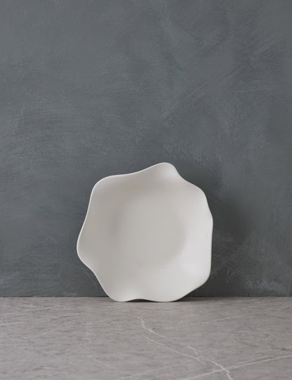 Nadia Satin-Matte Stoneware Dinnerware