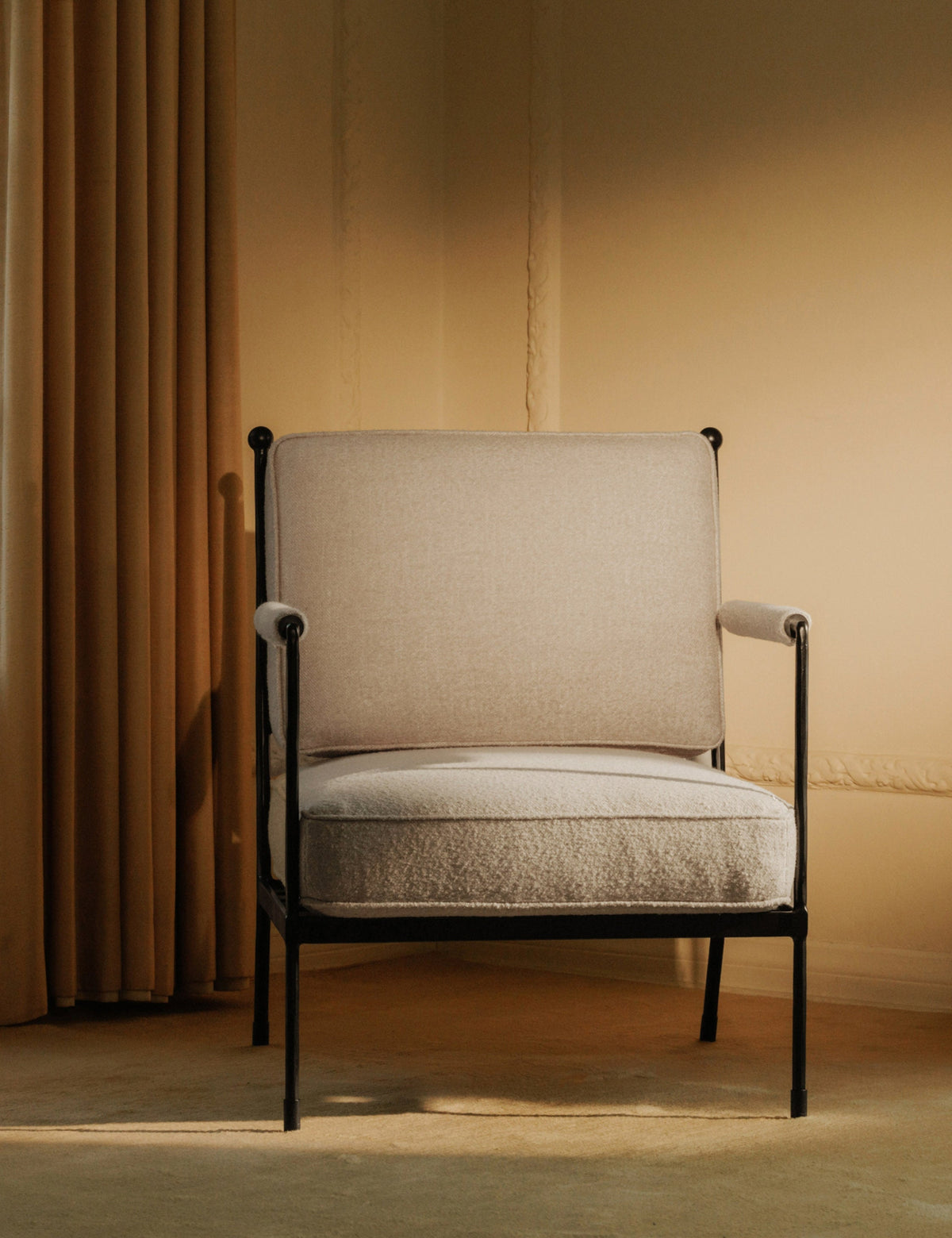 Vecchia Accent Chair by Gillian Segal for Moe's