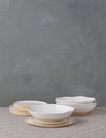 Rosaura Dinnerware (12-Piece Set)