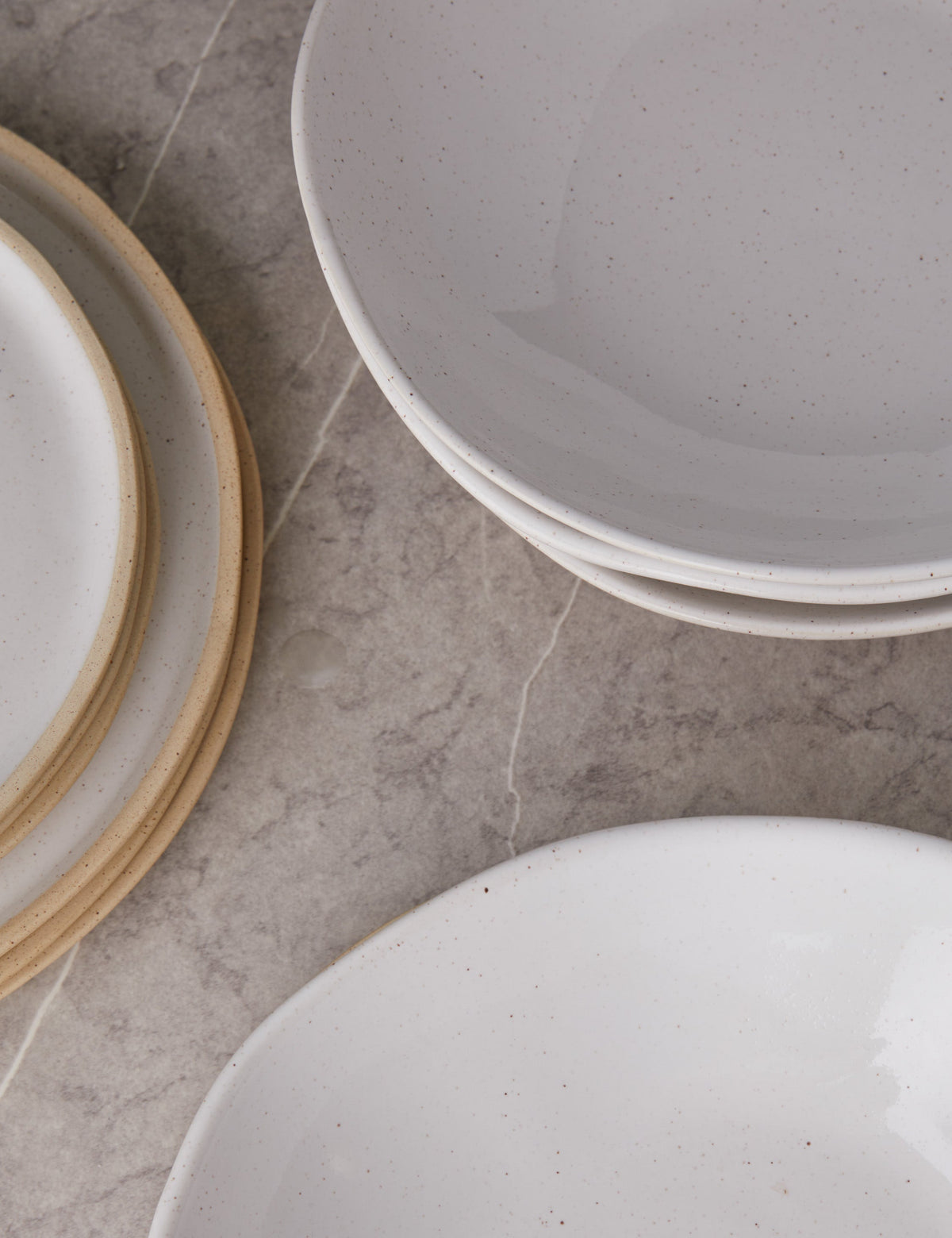 Rosaura Dinnerware (12-Piece Set)