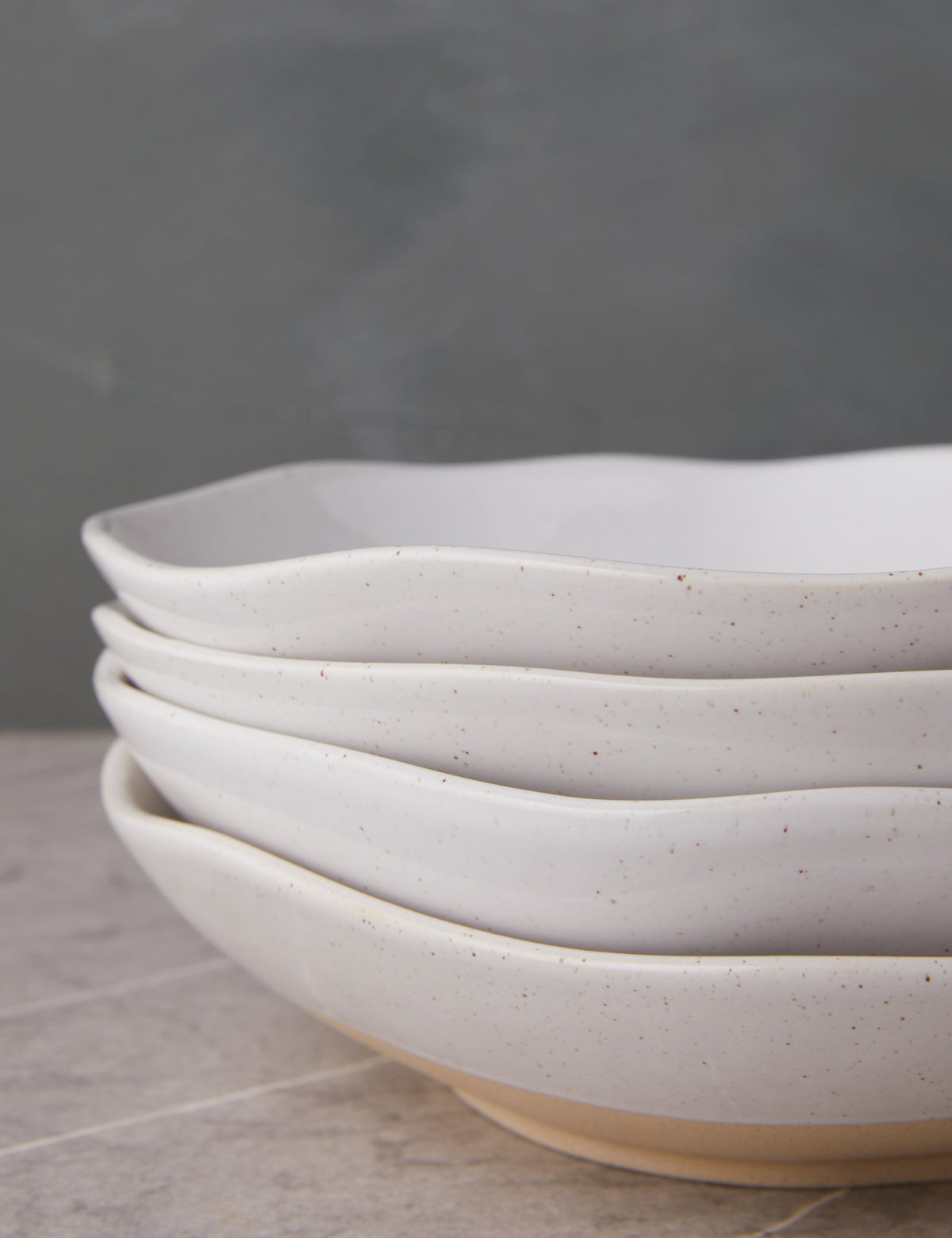 Rosaura Dinnerware (12-Piece Set)