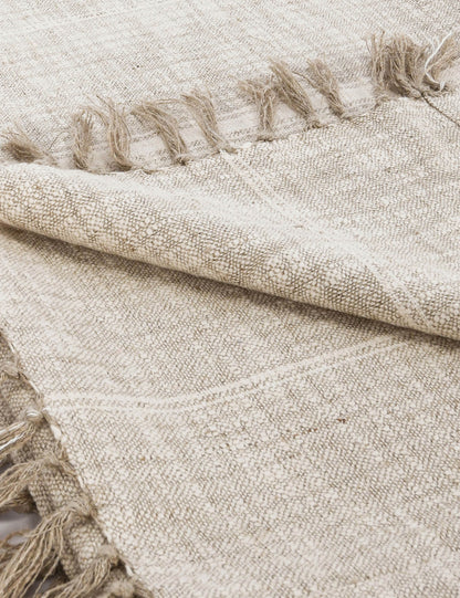 Ambar Throw