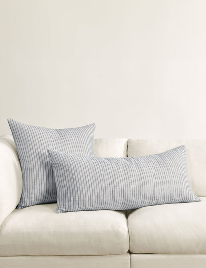 Nevya Pillow