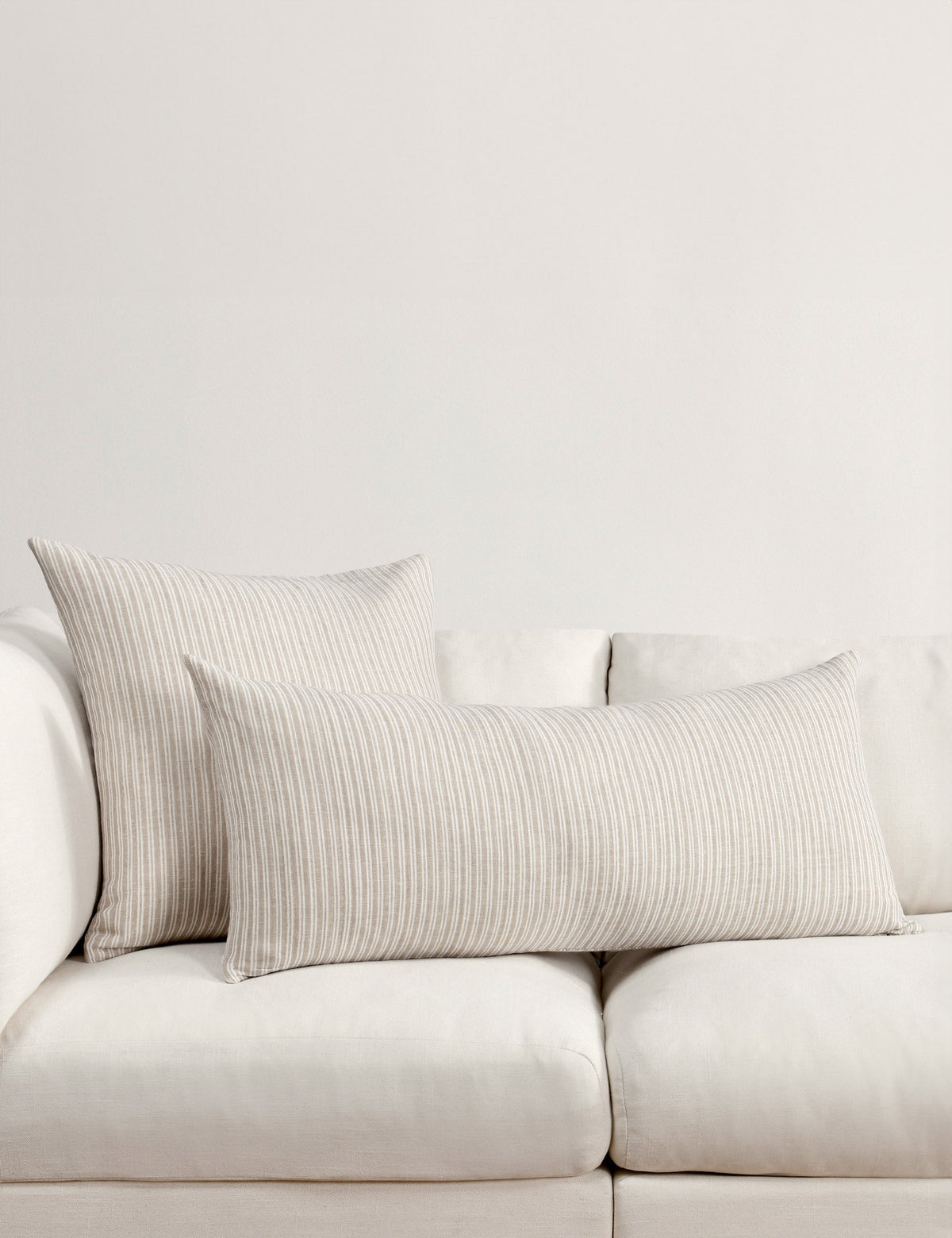 Nevya Pillow