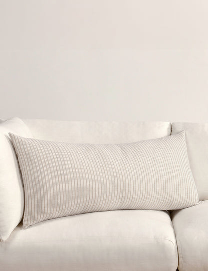 Nevya Pillow